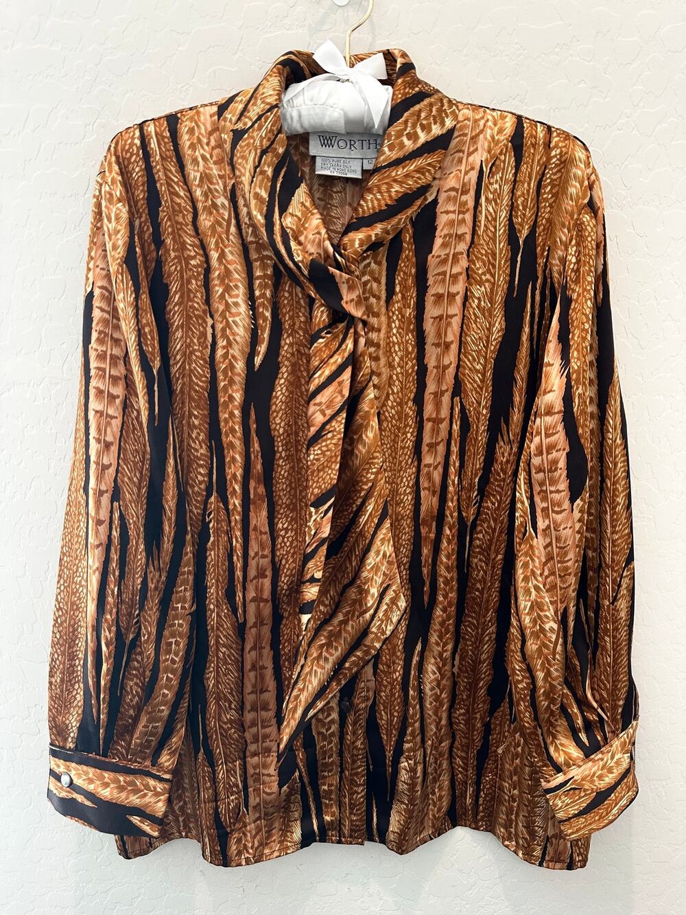 Vintage Worth Silk Feather Print Tie Neck Blouse Sz 12 Brown Black Rich Aunt